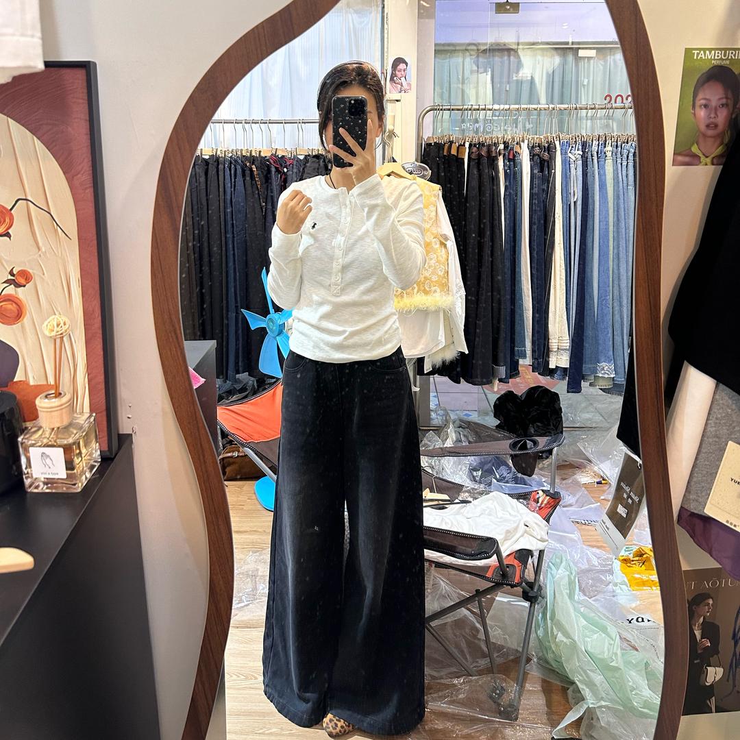 小邹服装店（连赞拉黑）