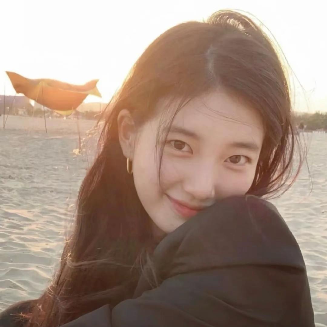 小女孩.别管我了