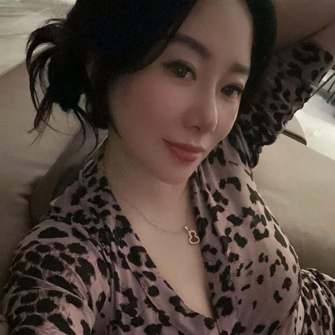 长沙国金中心金沙美容院(俊俊母亲)