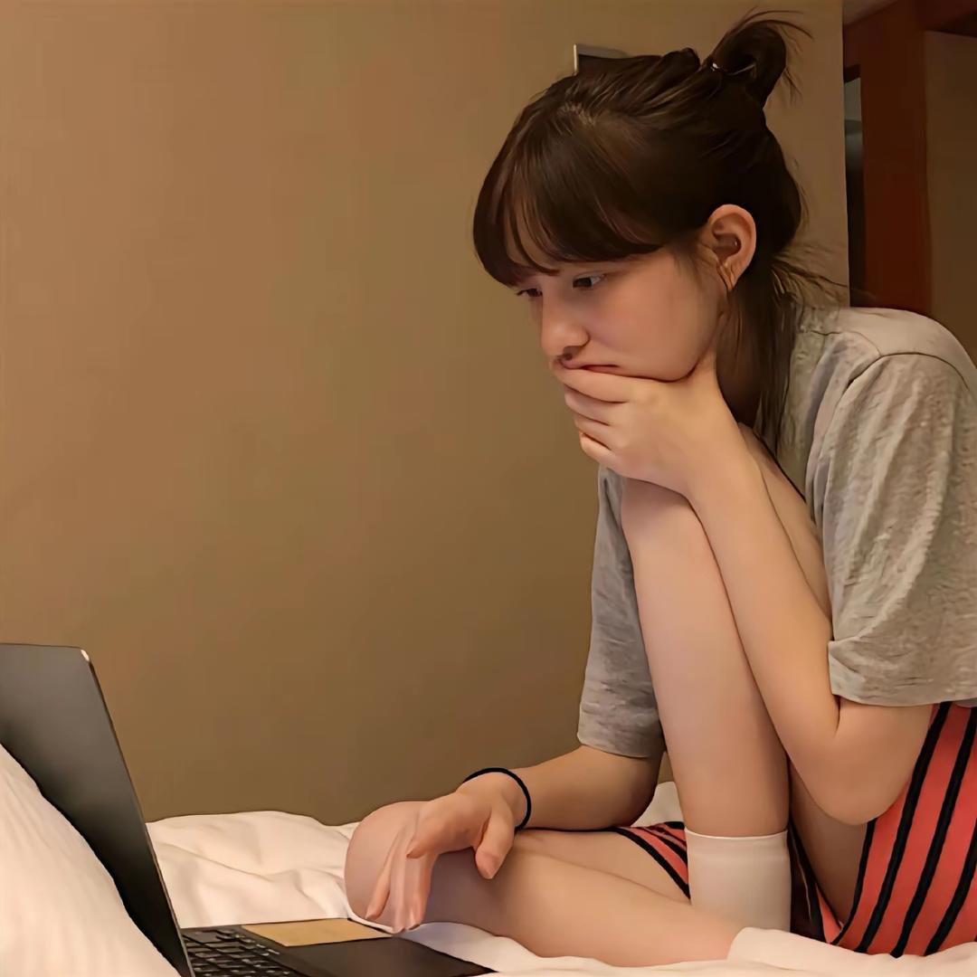 扎扎 .