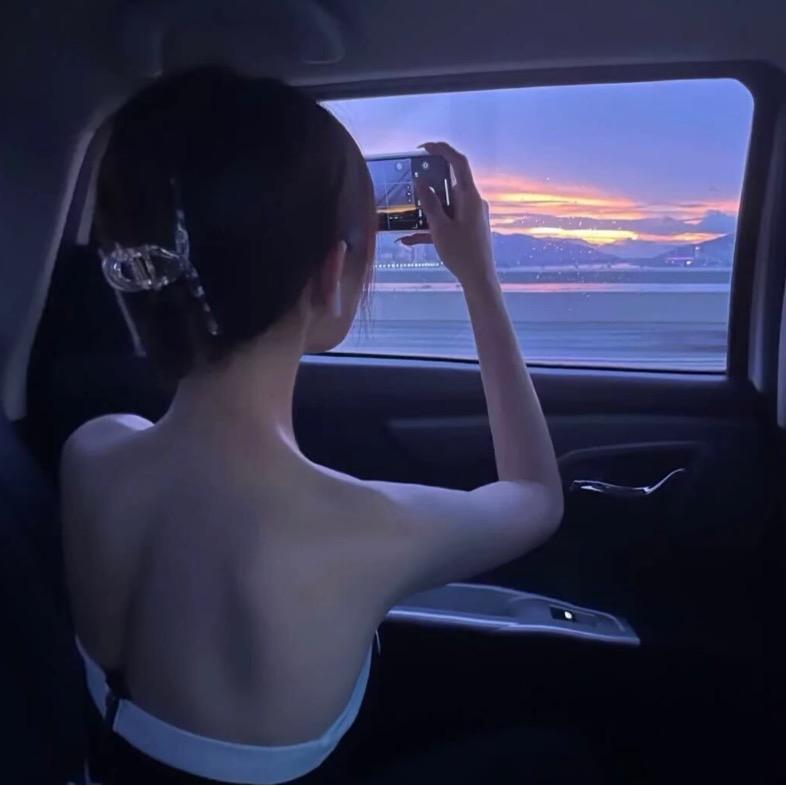 美美🥱