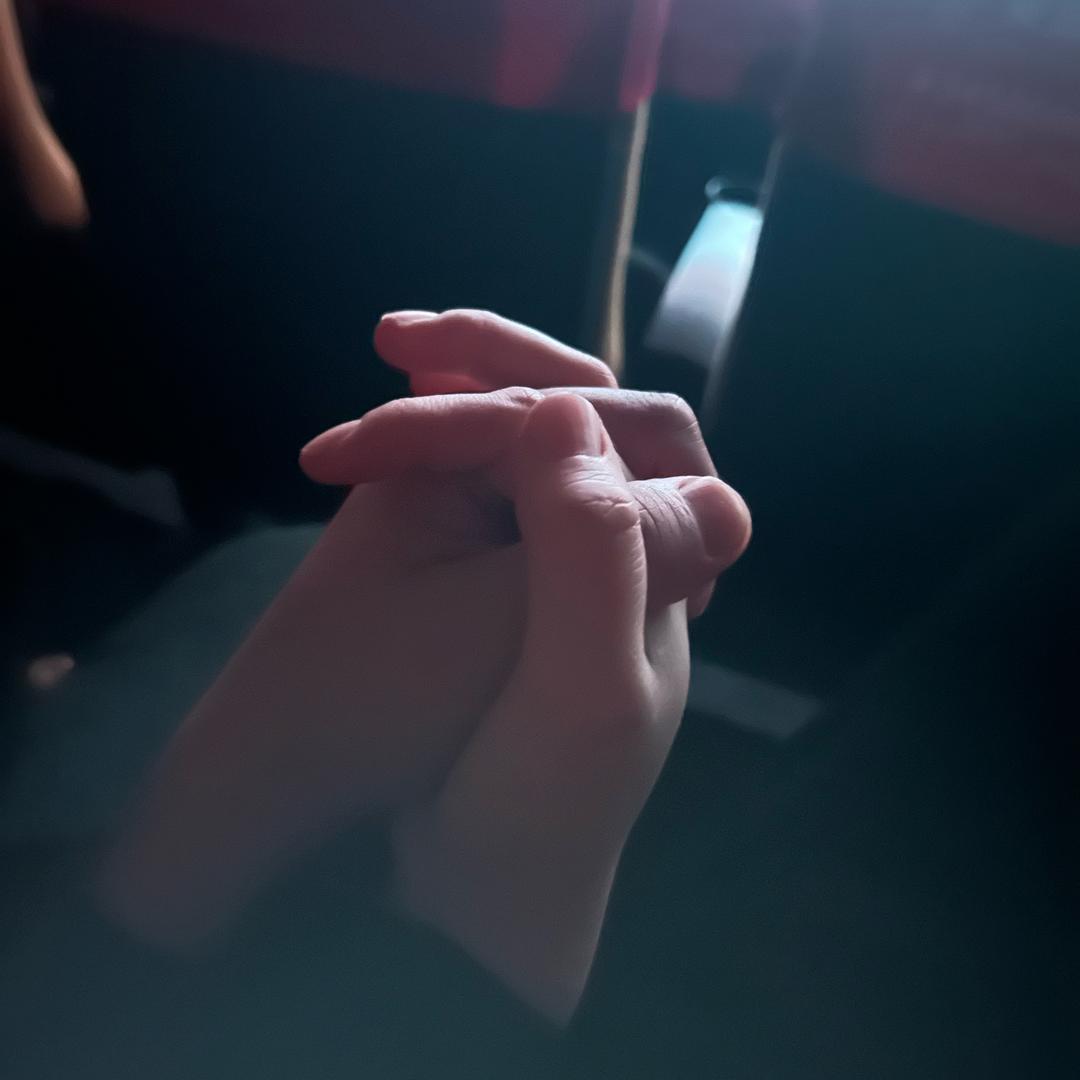 王某