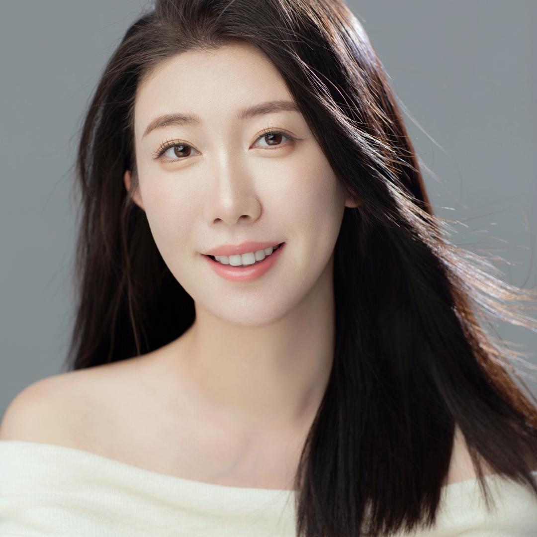 王默默1月1号上午十点半宠粉超大场@抖音