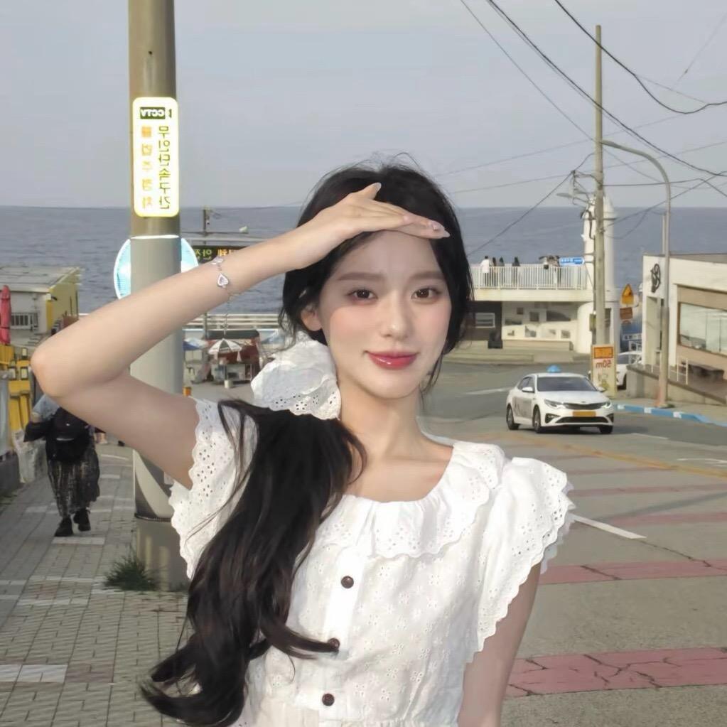 桃子奈甜