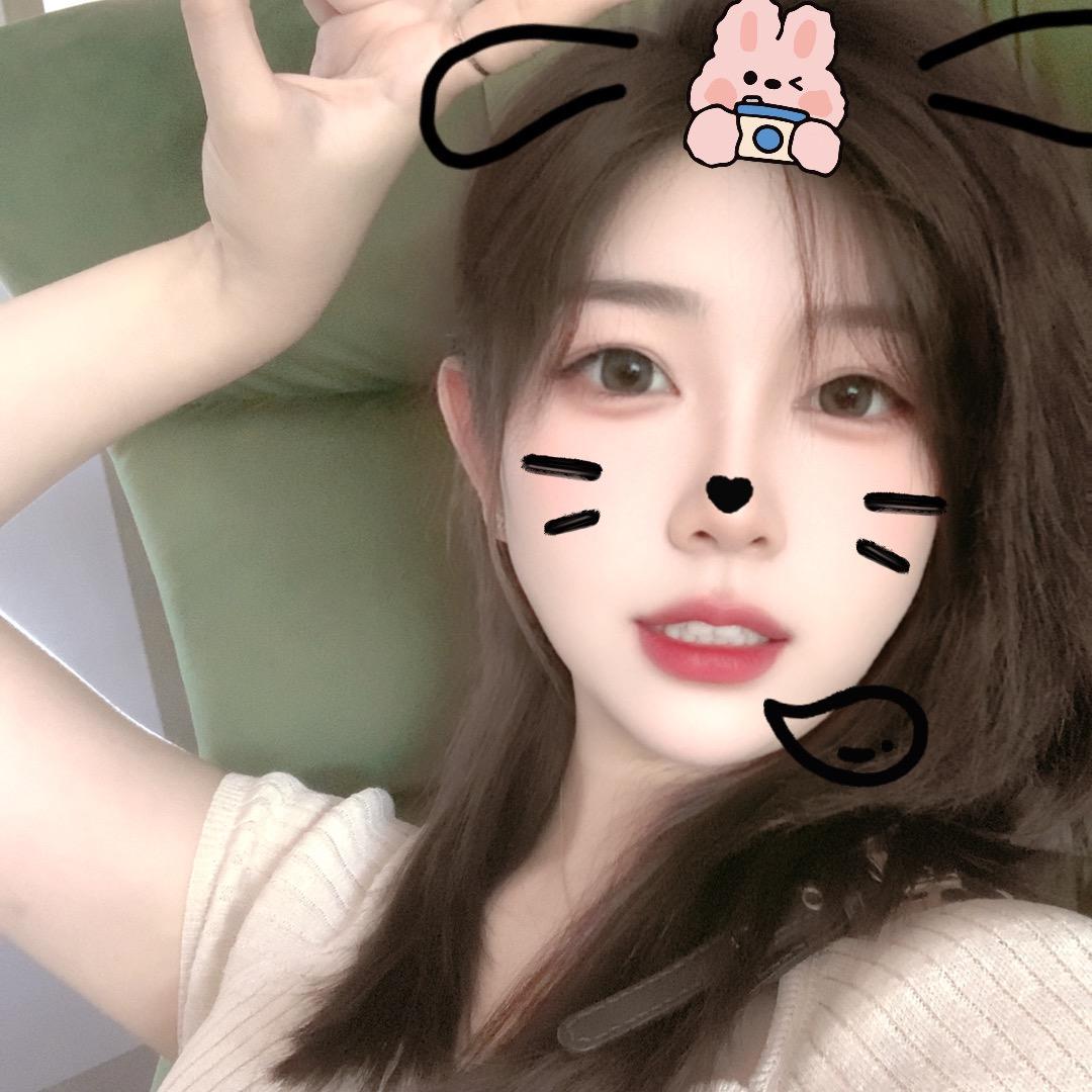 爱健身更爱美食的小姐姐❤️