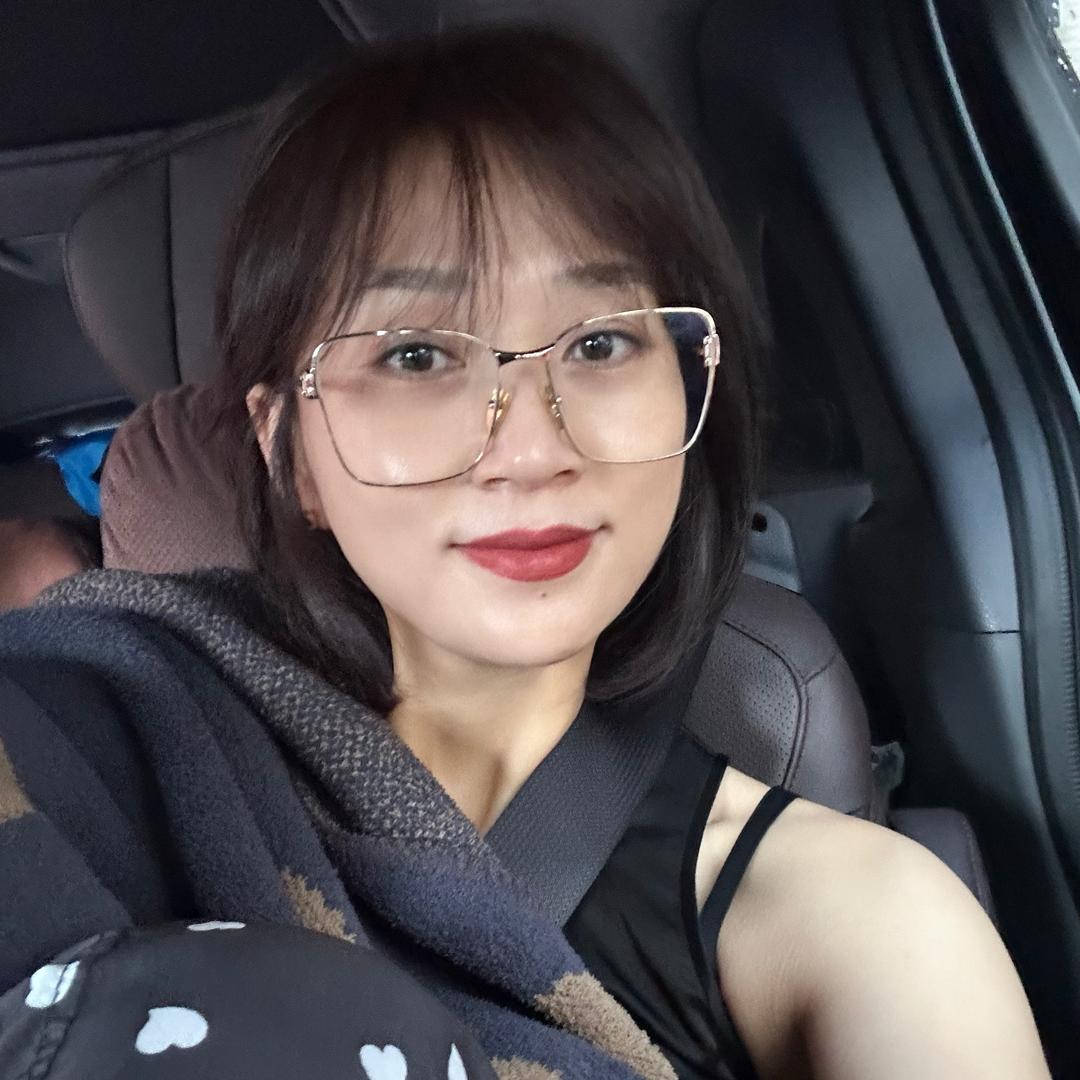 奥奥