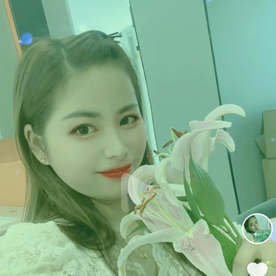 @ꕥ᭄卖瓷砖的小姐姐💋 ²⁰²⁵ 🍋