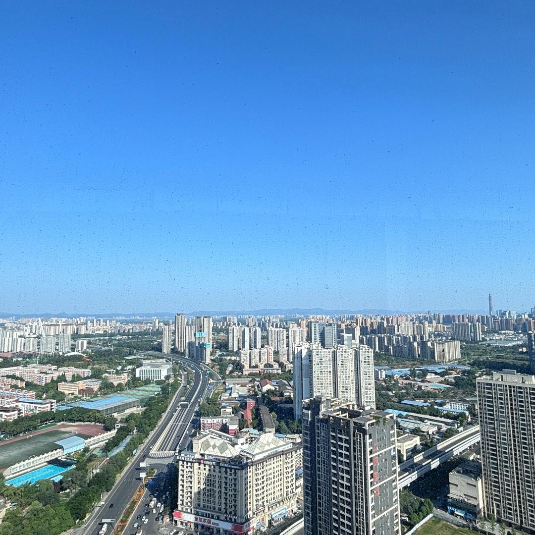 一個廢物 ^_^