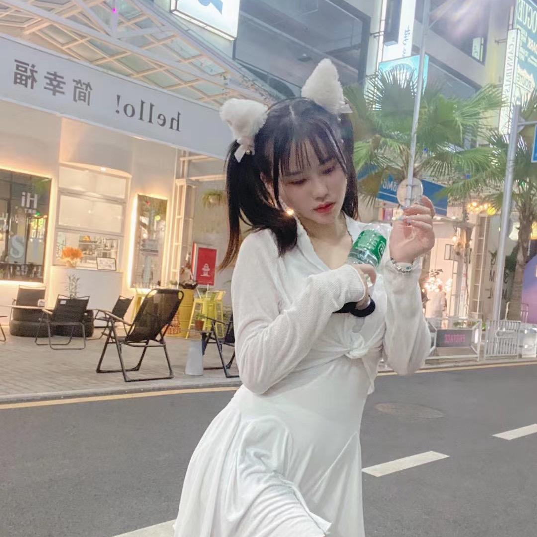 一只小美美