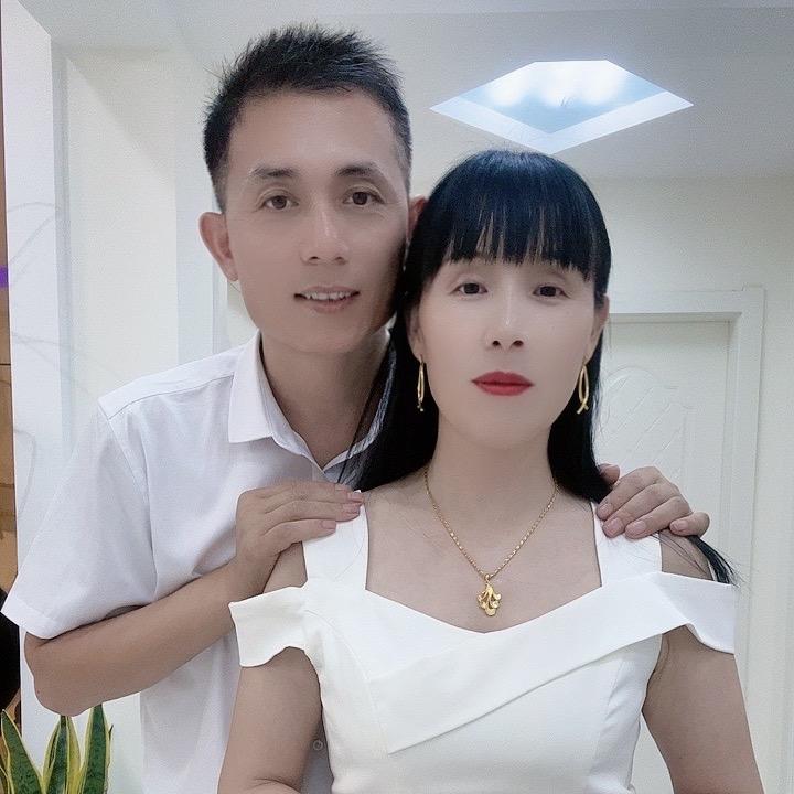 魅力夫妻精选化妆品🎎(晚8:10直播)