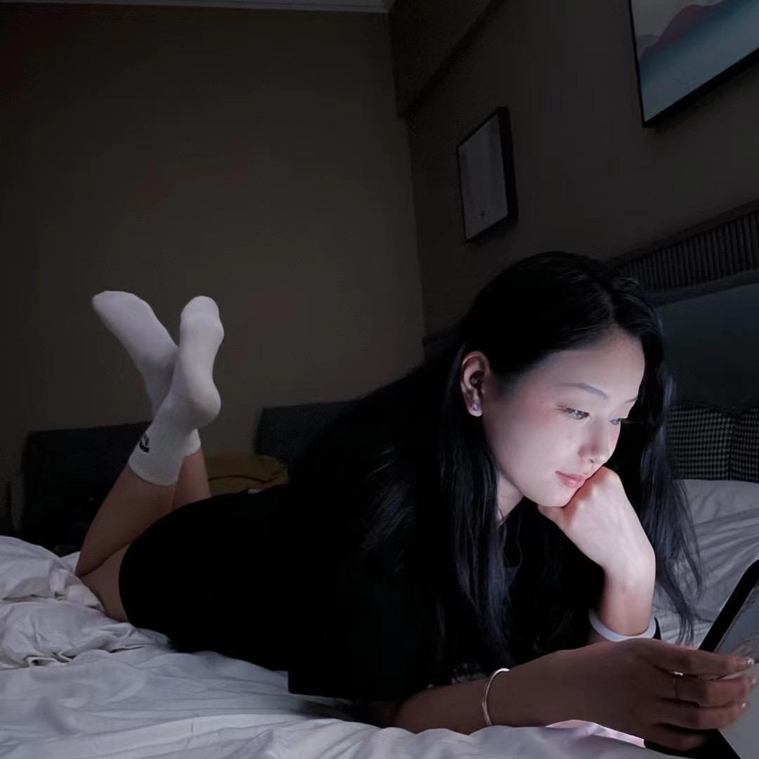 今晚几点睡