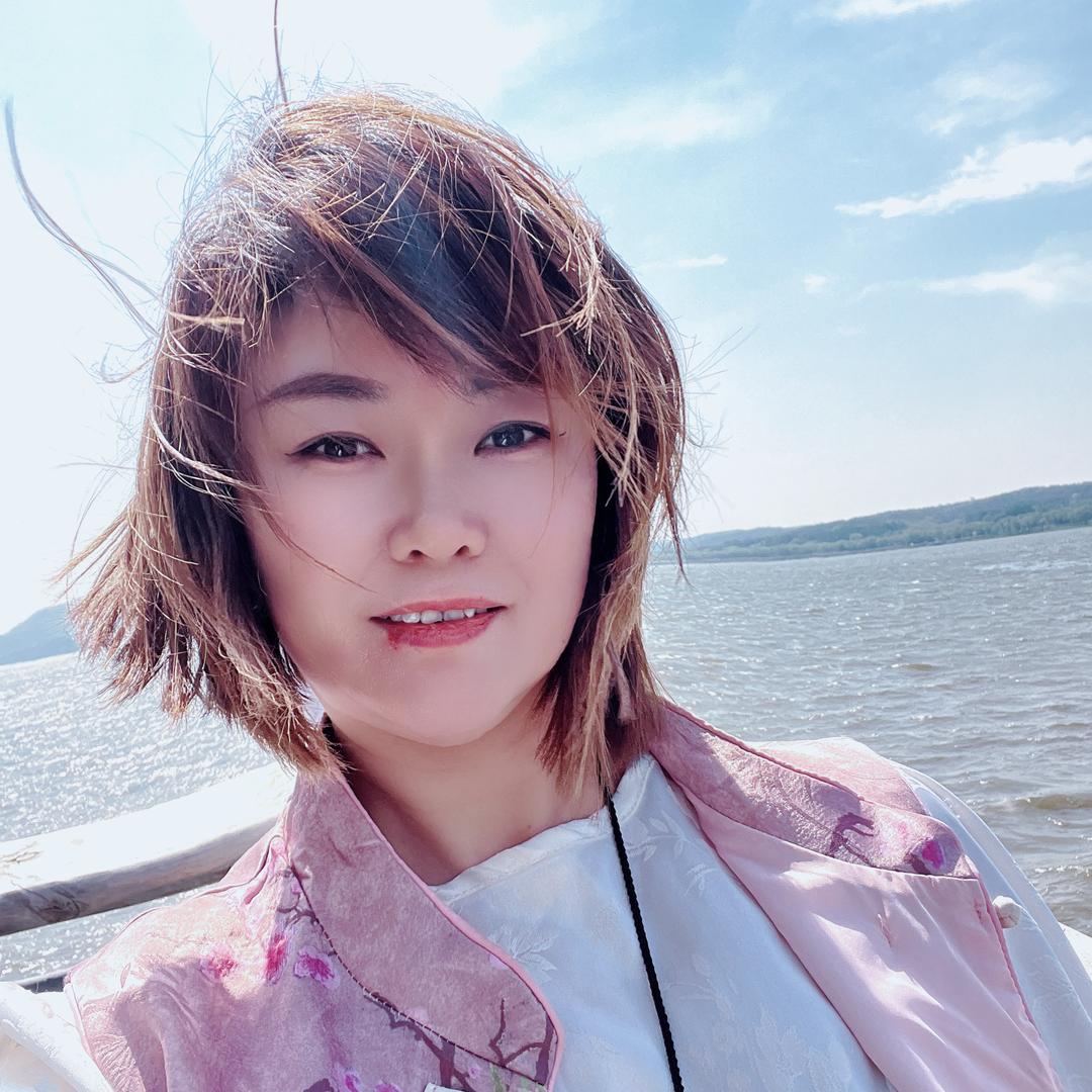 张顶天(金鼎轩政传媒)