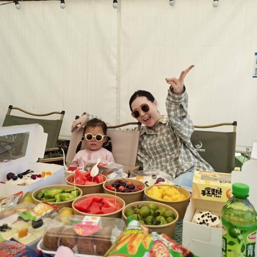 小花又饿了@抖音