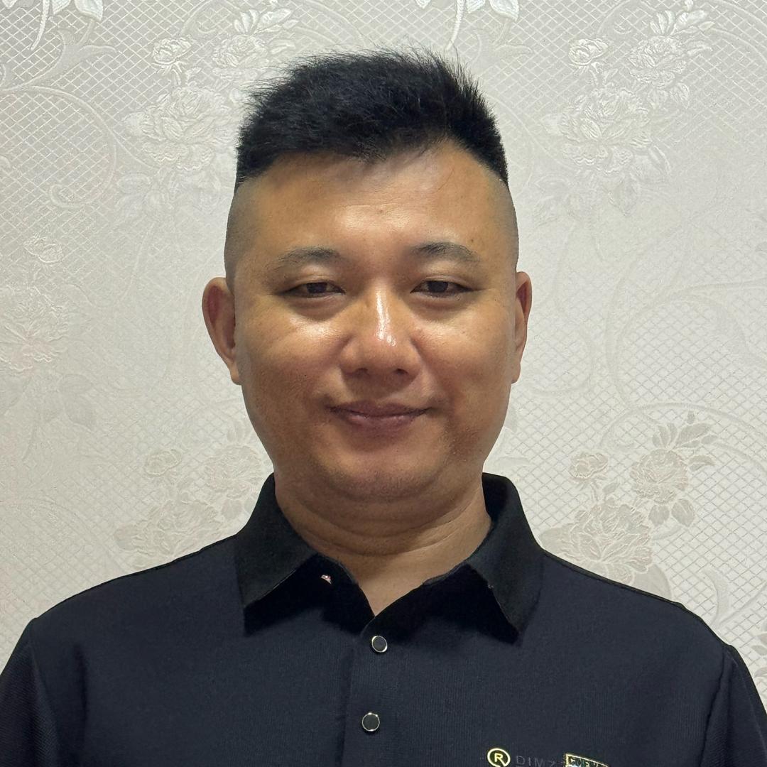 振东跑调哥