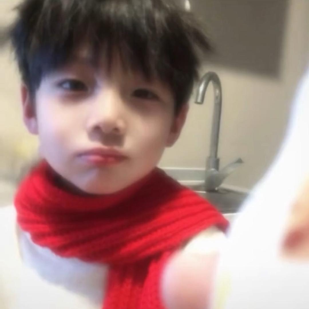 李惟奇