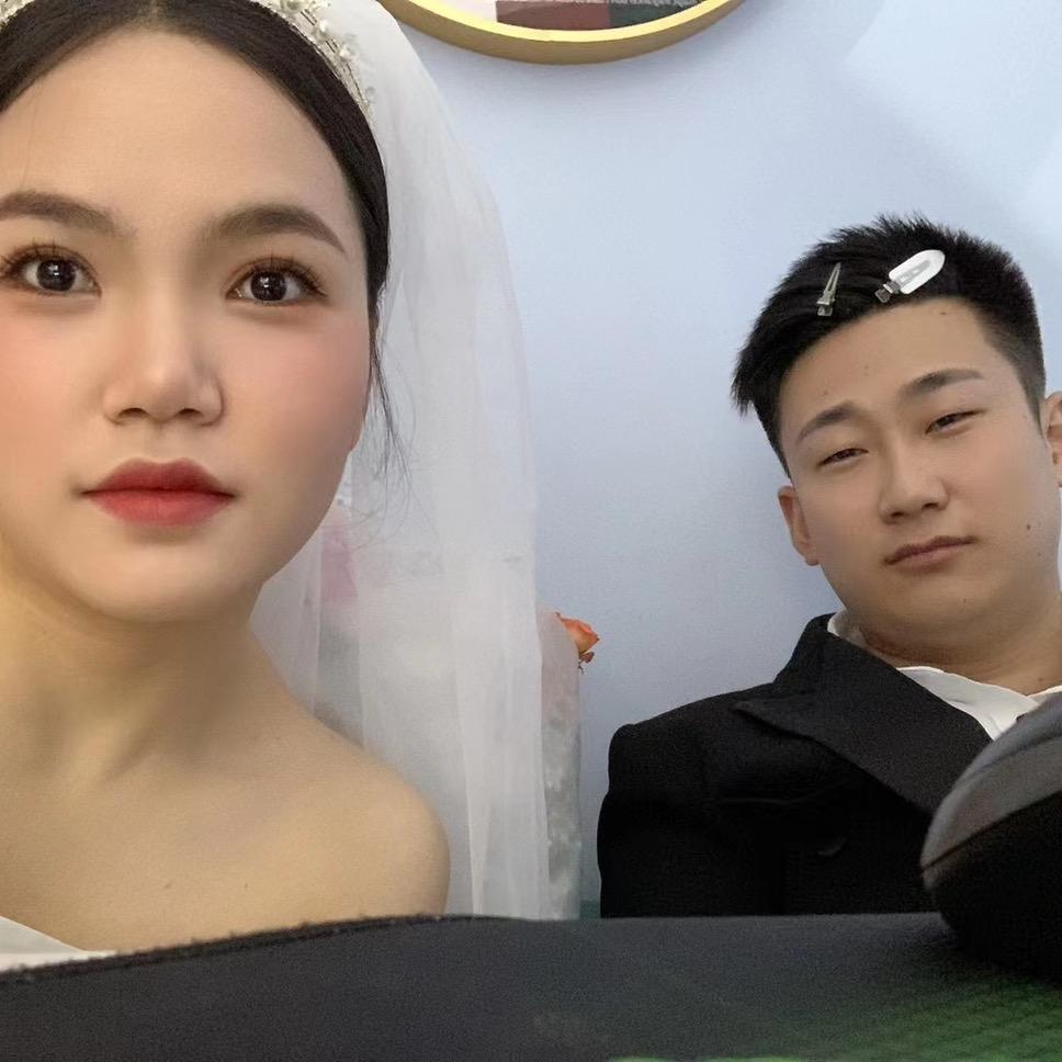 半哑
