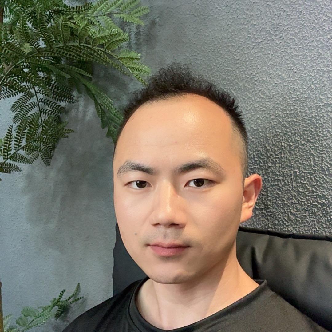 尹爱红外甥周武