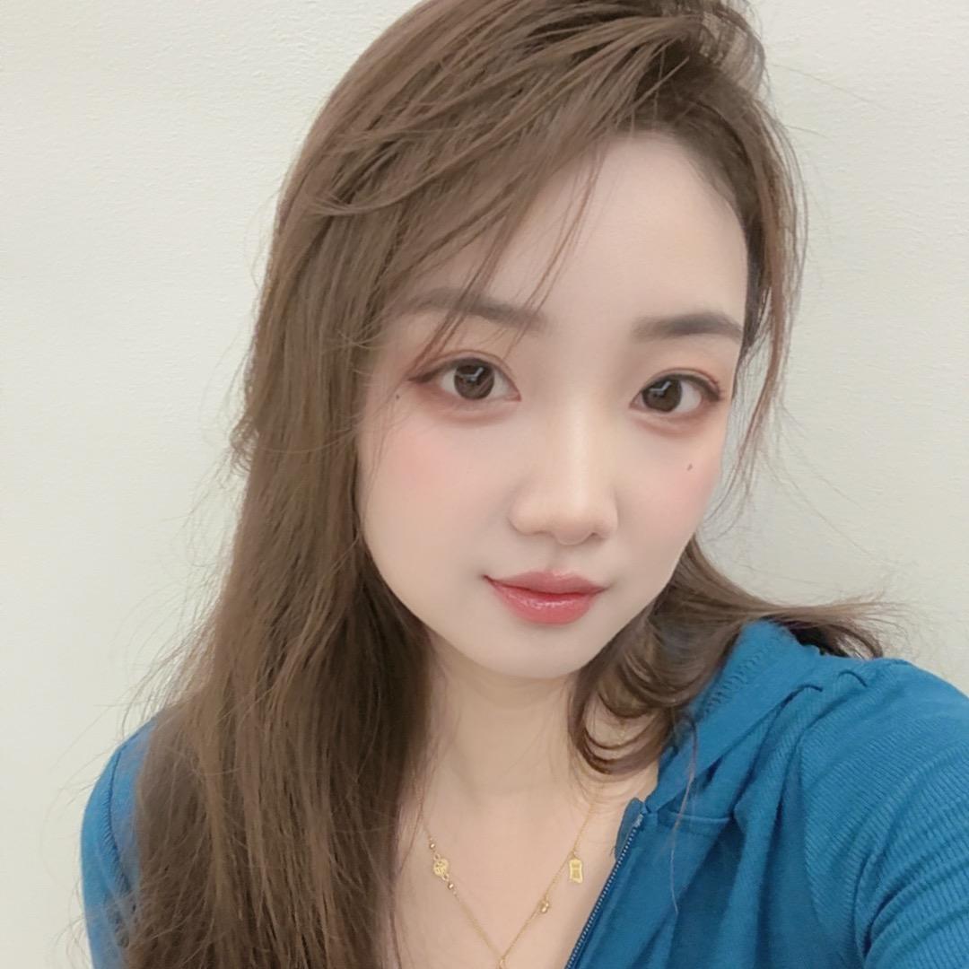@欢姐爱穿搭