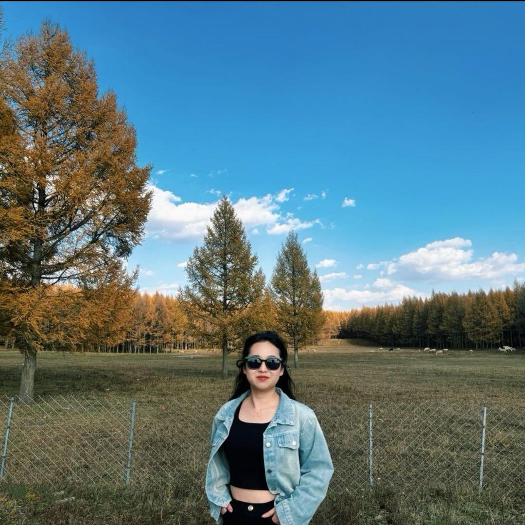 依依没有二二（好运来🍀）