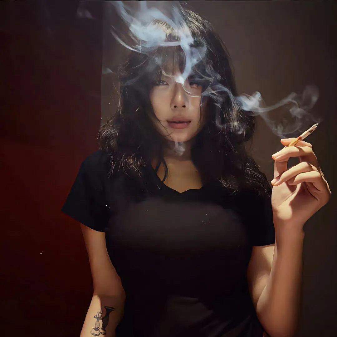 菲菲.𝓡