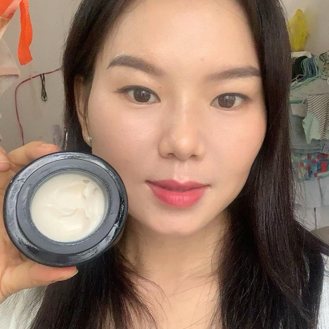 黄婷(瑧悦护肤)