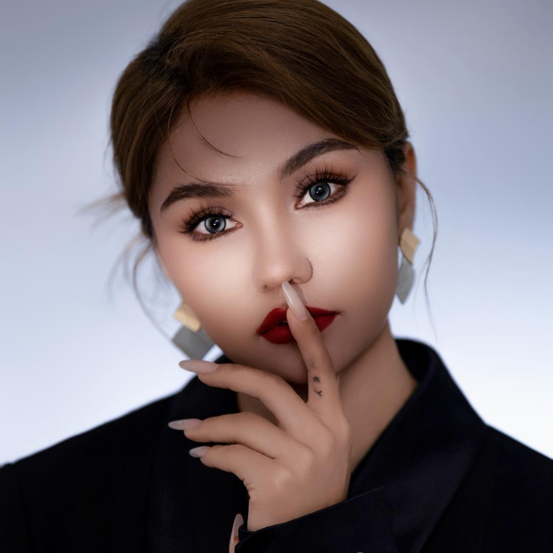 Xerin makeup