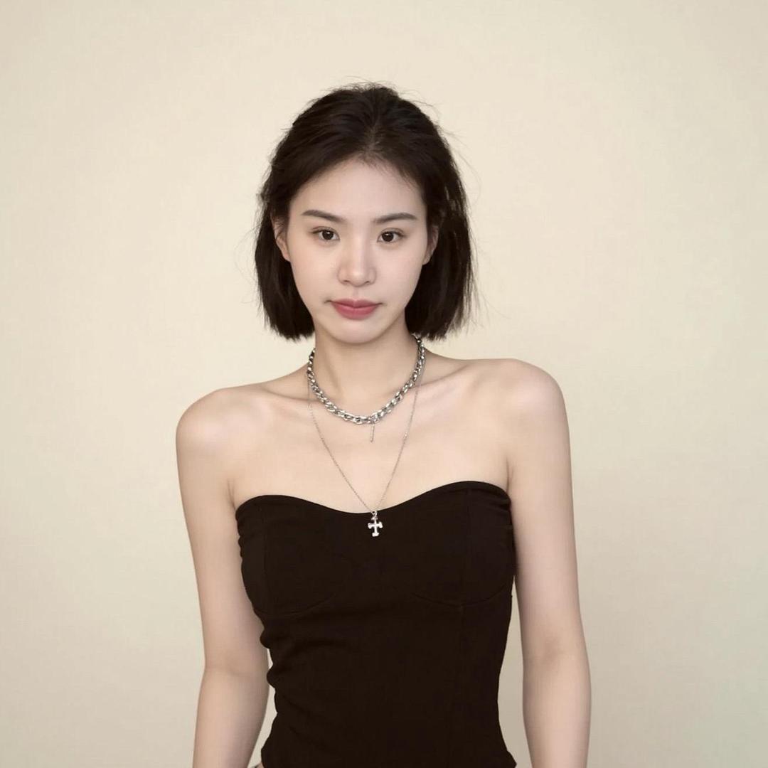 @艺萌
