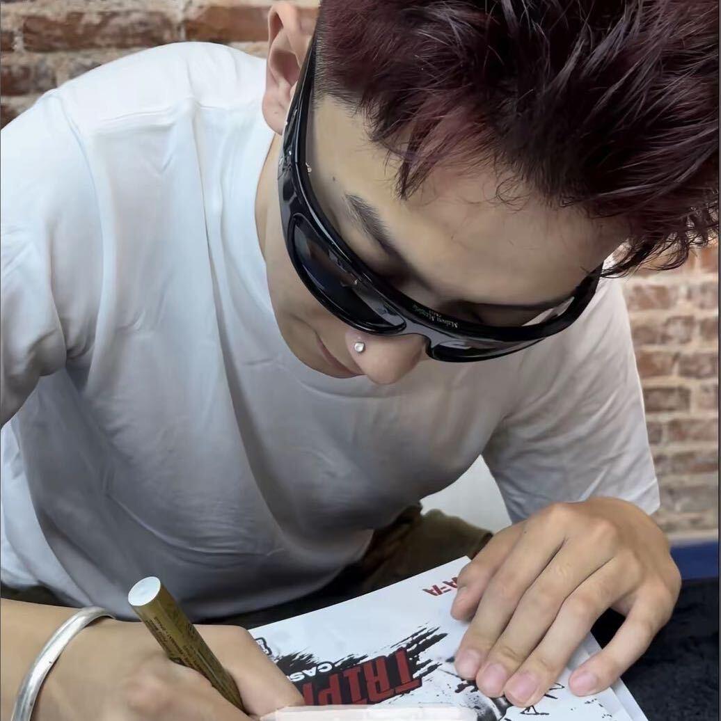 ࿐པད་དཀར་མིག