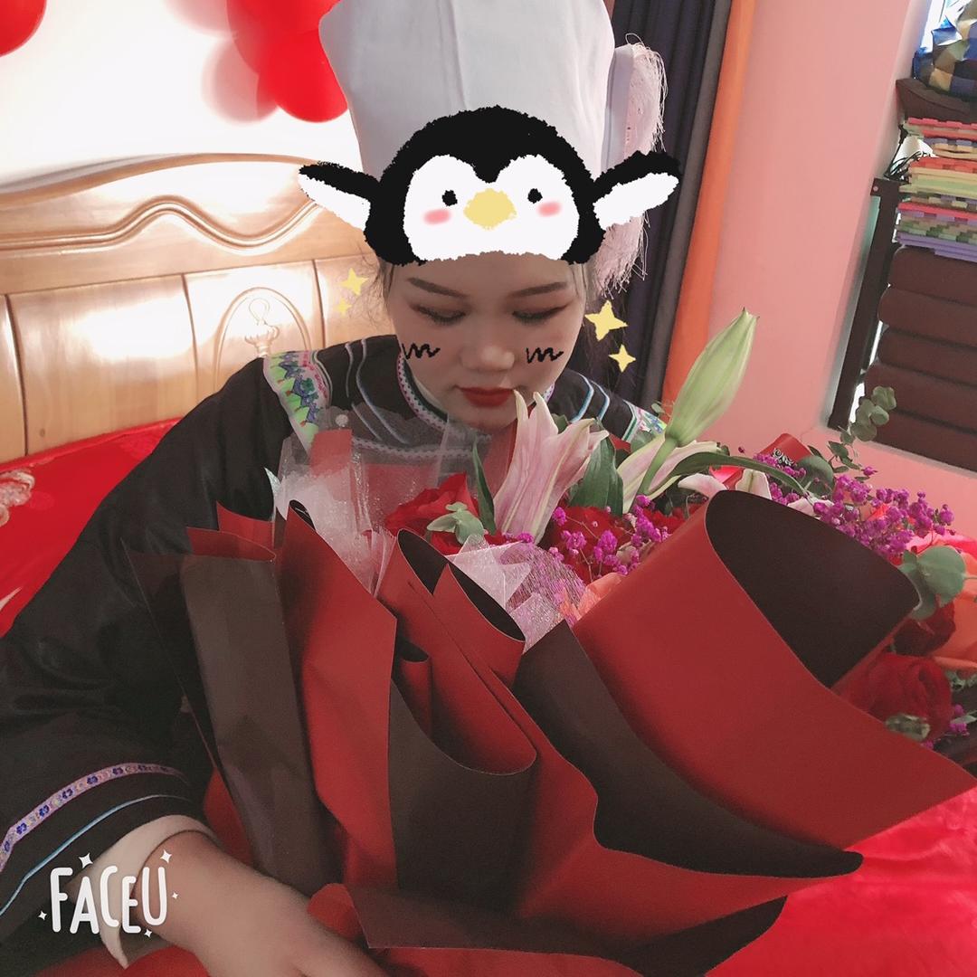 小  胖  妹