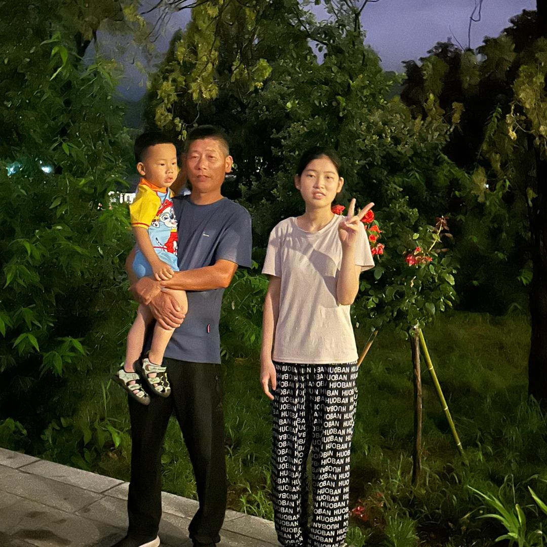 UPS  投影仪  对讲机  会议系统