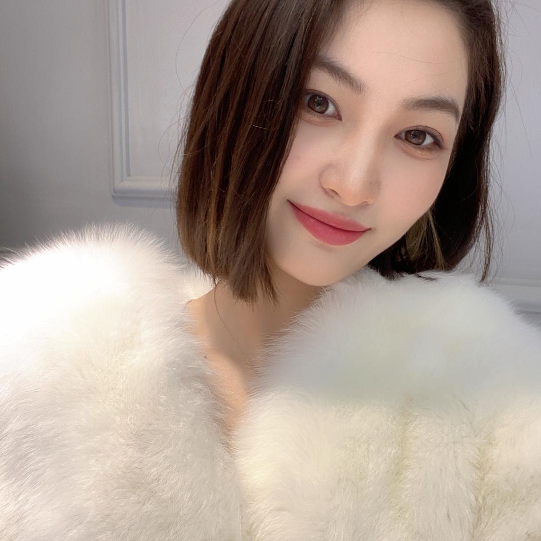 雪儿皮草服饰店