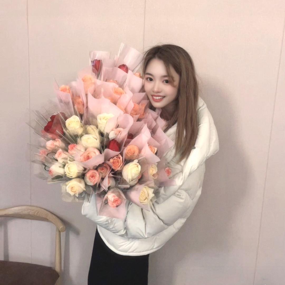 青青⚡️吃不胖