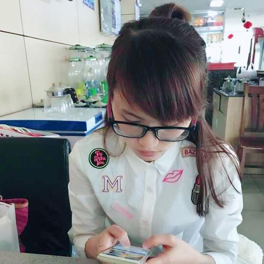 牙牙（小花🌺)