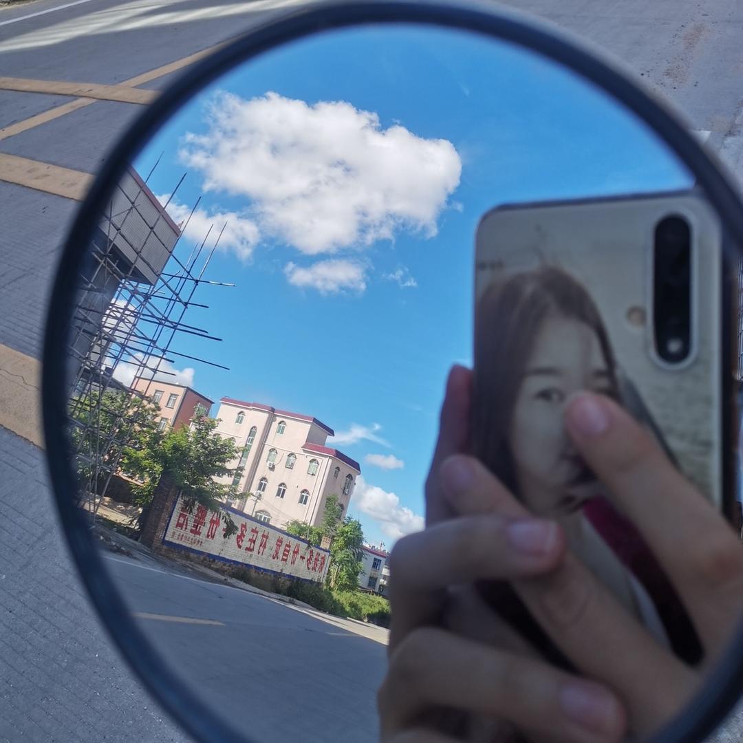 是小白呀^_^