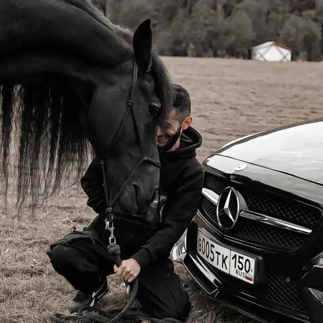 𝓧𝓲𝓪𝓸𝓨𝓤