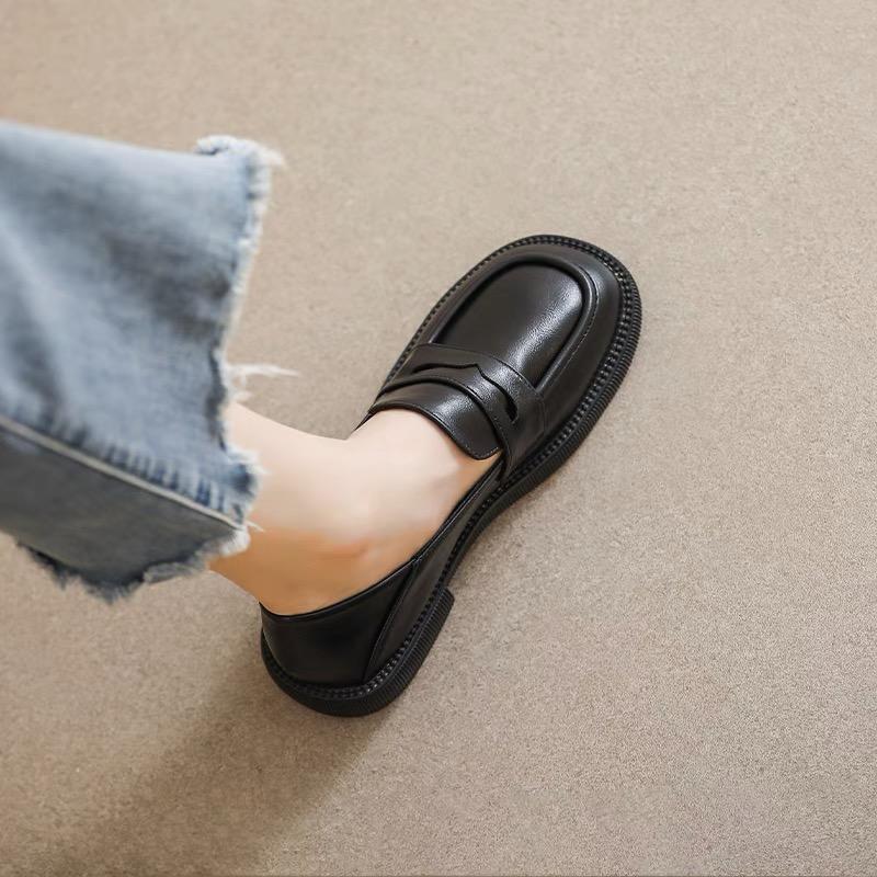 足上缘鞋业