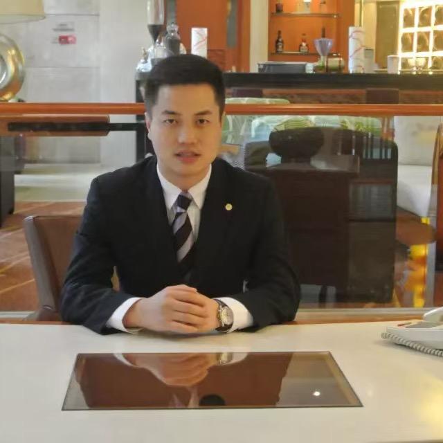 Tom 刘涛