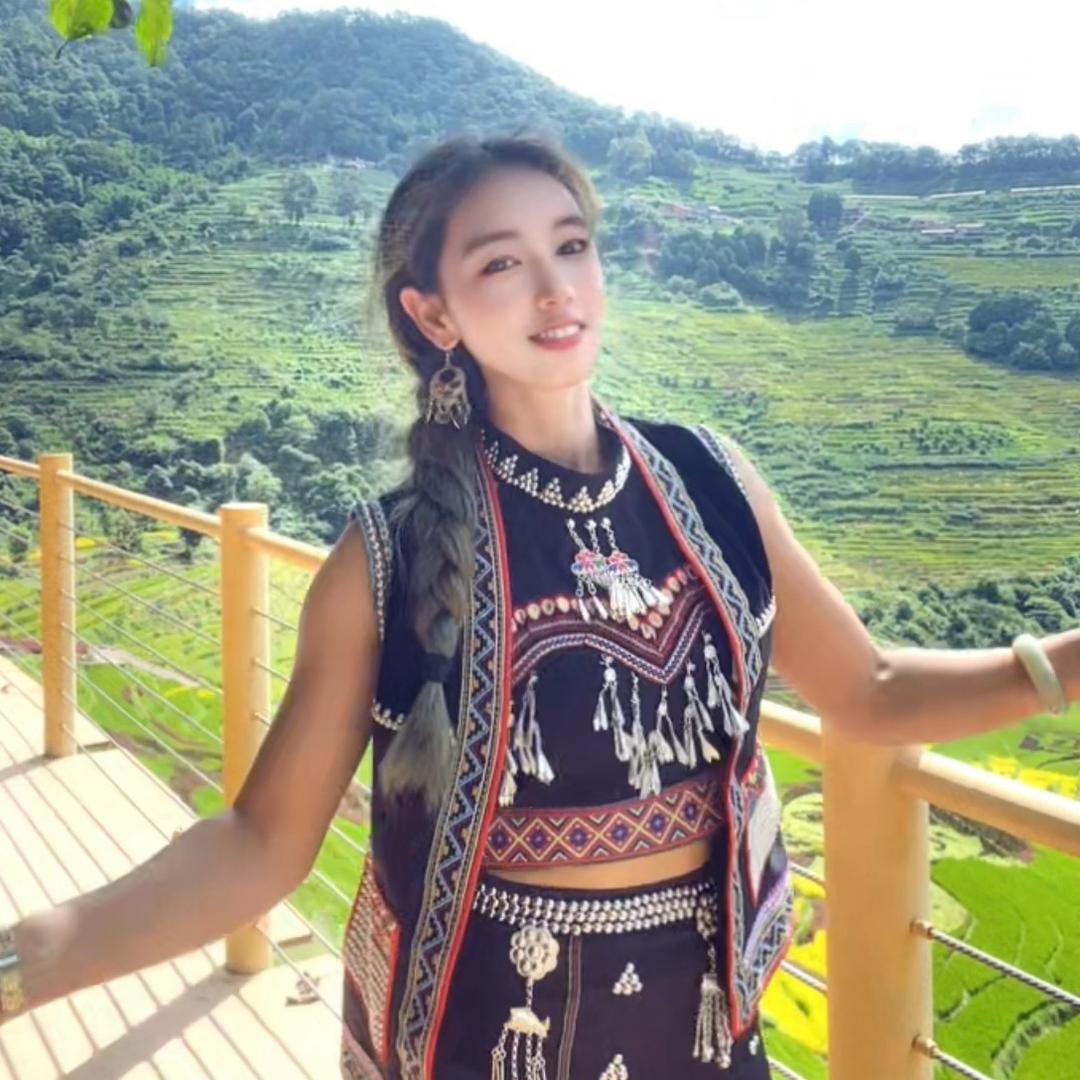 啊表姐   扎实来傣