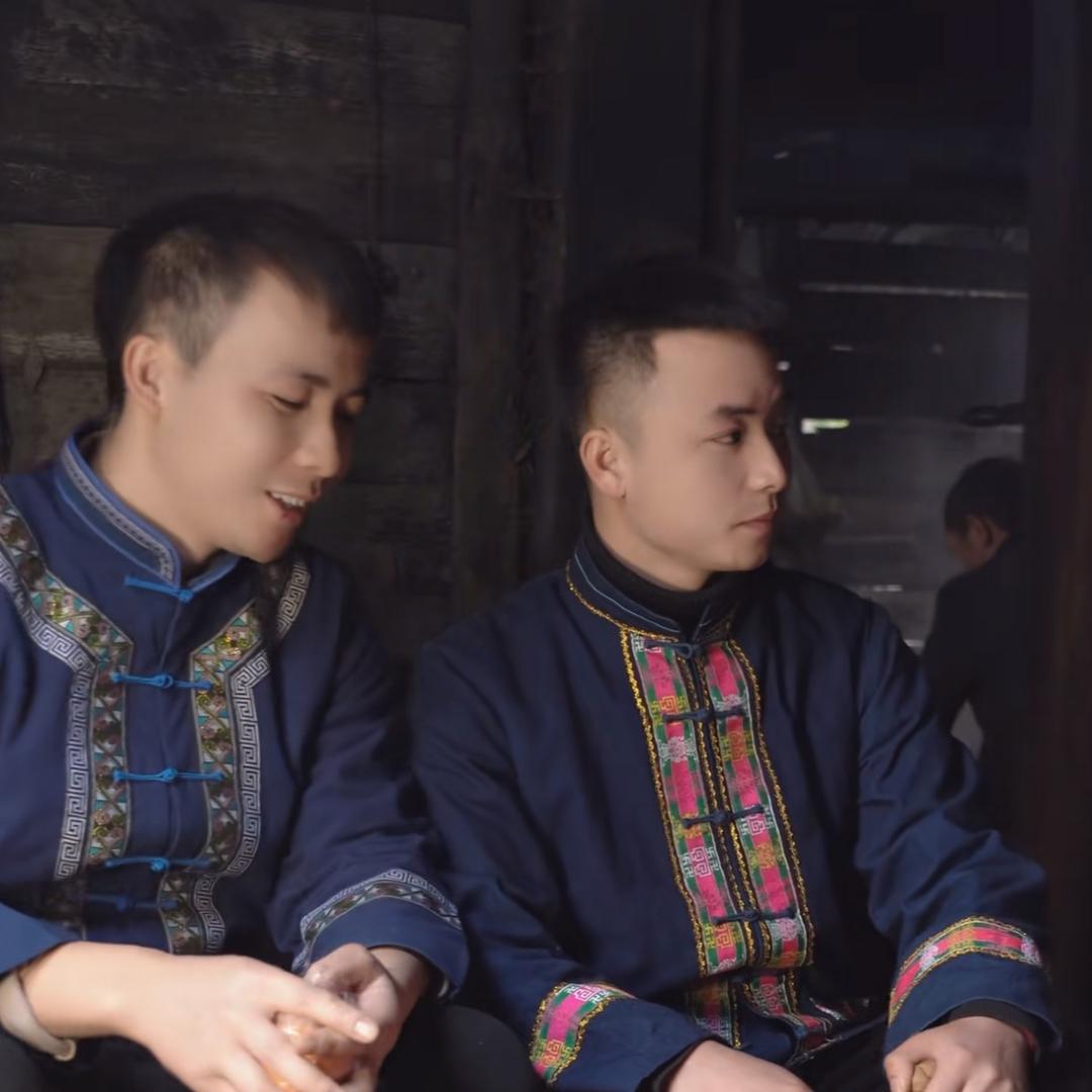 布依阿小伙