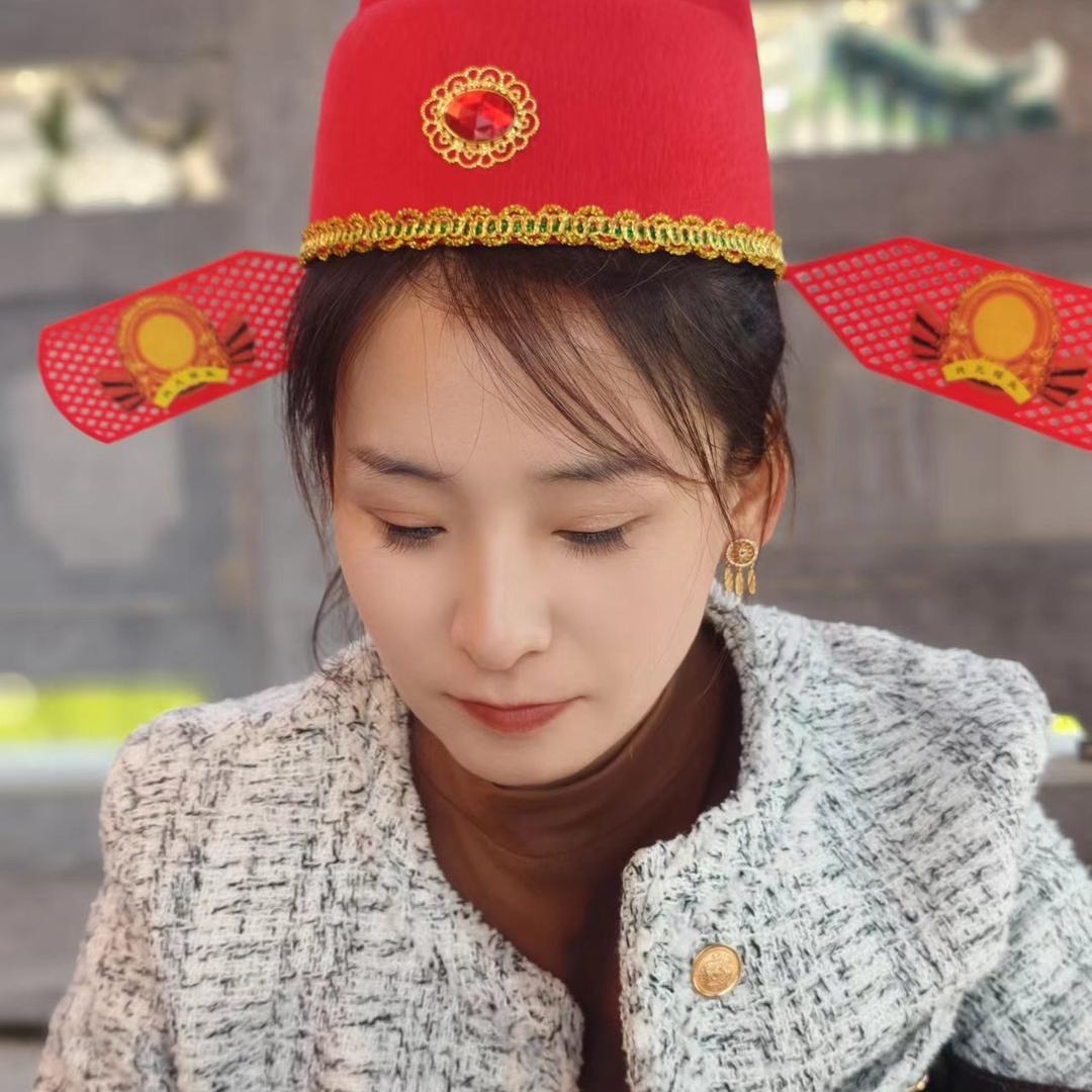 燕子爱美食