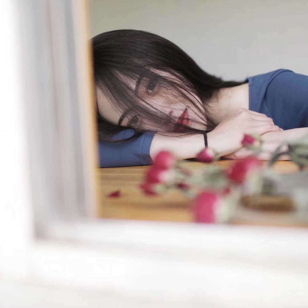 甄静萱
