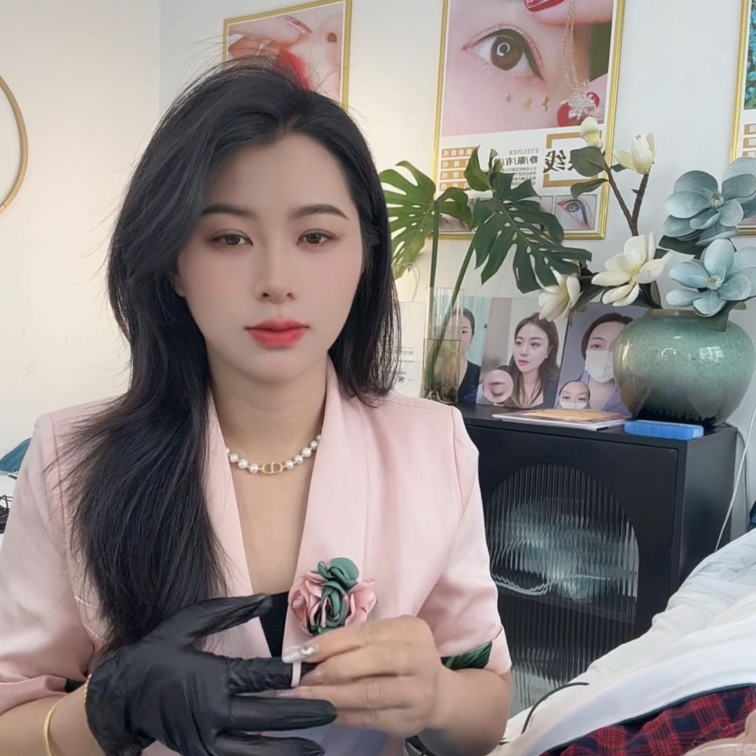 鲁甸减龄眉型设计：晓庆