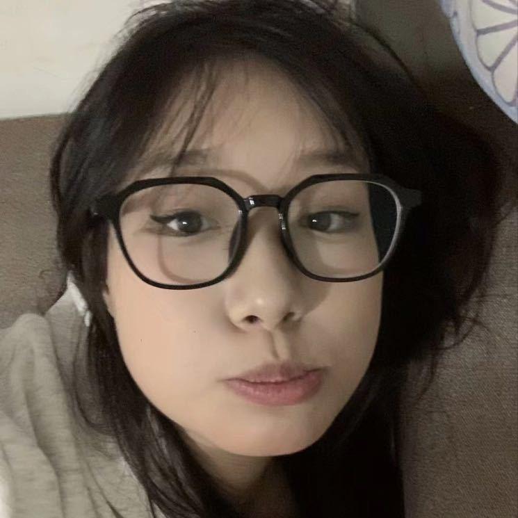 保鲜膜小姐.