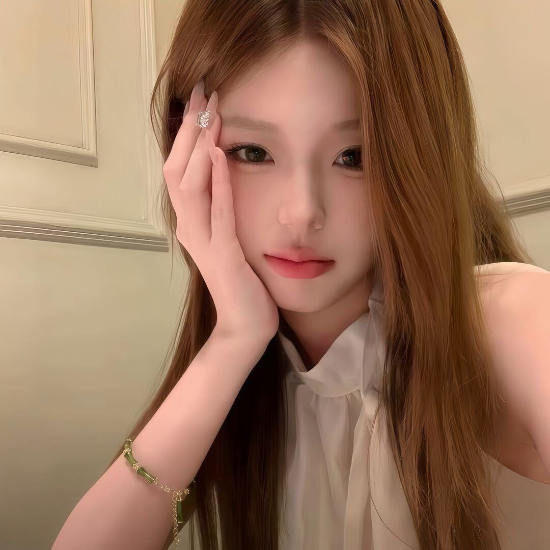 七七