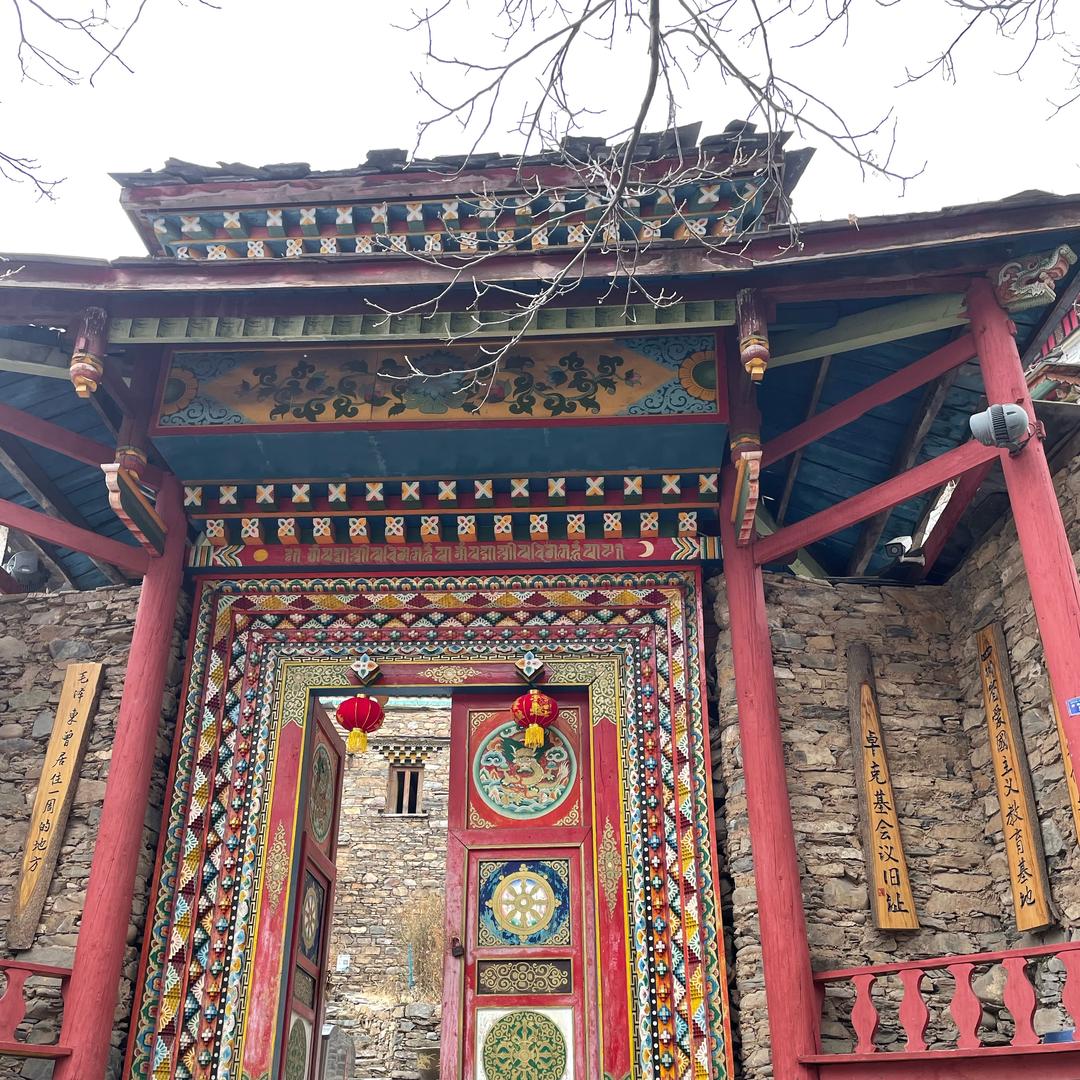 丽凰亿