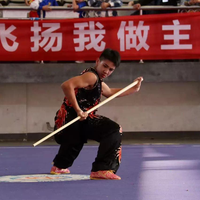 你随我