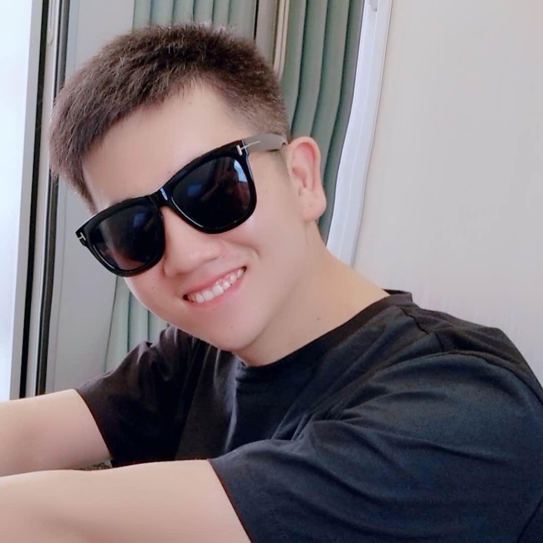 （ 大龙哥哥）