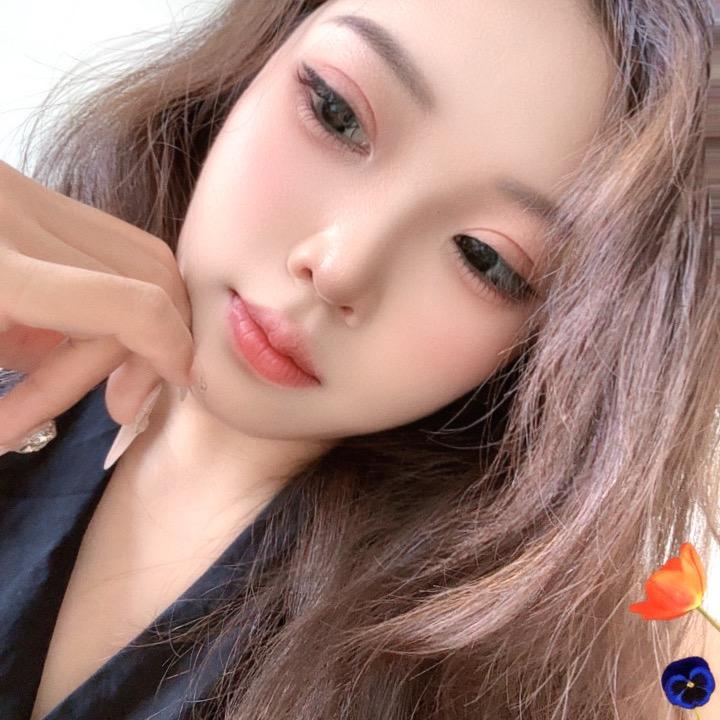 气球🎈姐姐