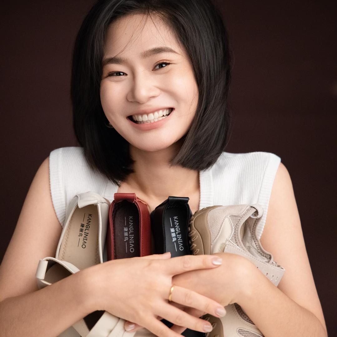 康丽鸟女鞋