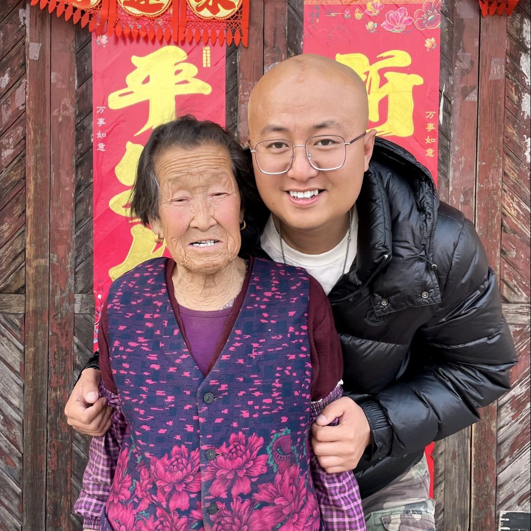 金花和贤鹏（12号会理突尼斯软籽石榴）